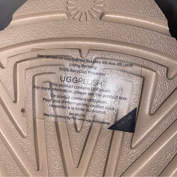 UGG Dune mini buckle classic boots size 10 Woman New in box - Picture 11 of 16